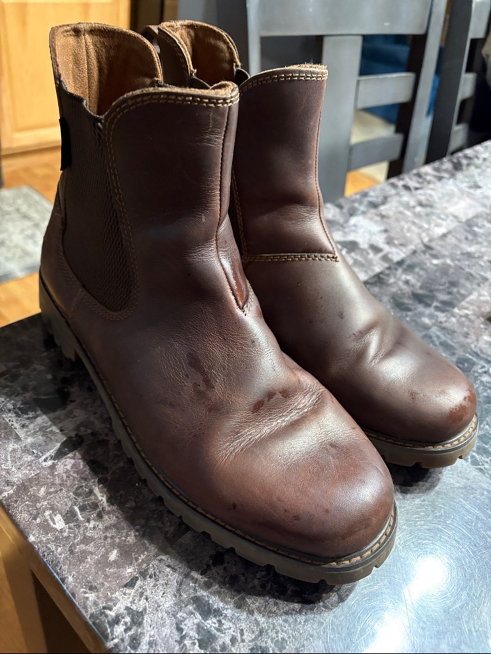 Eastland Brown Leather Chukka Boots